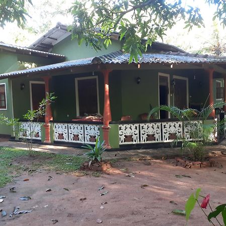 Green Bamboo House Sigiriya Luaran gambar